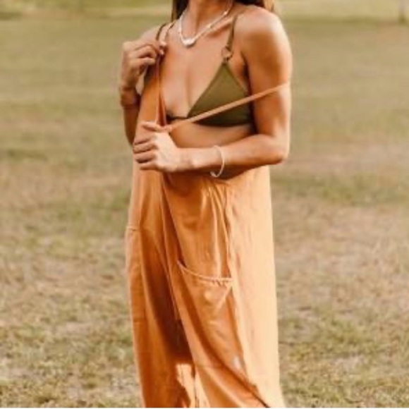 Free People Movement Hot Shot Onesie Toasted Coconut SMALL - Picture 4 of 11